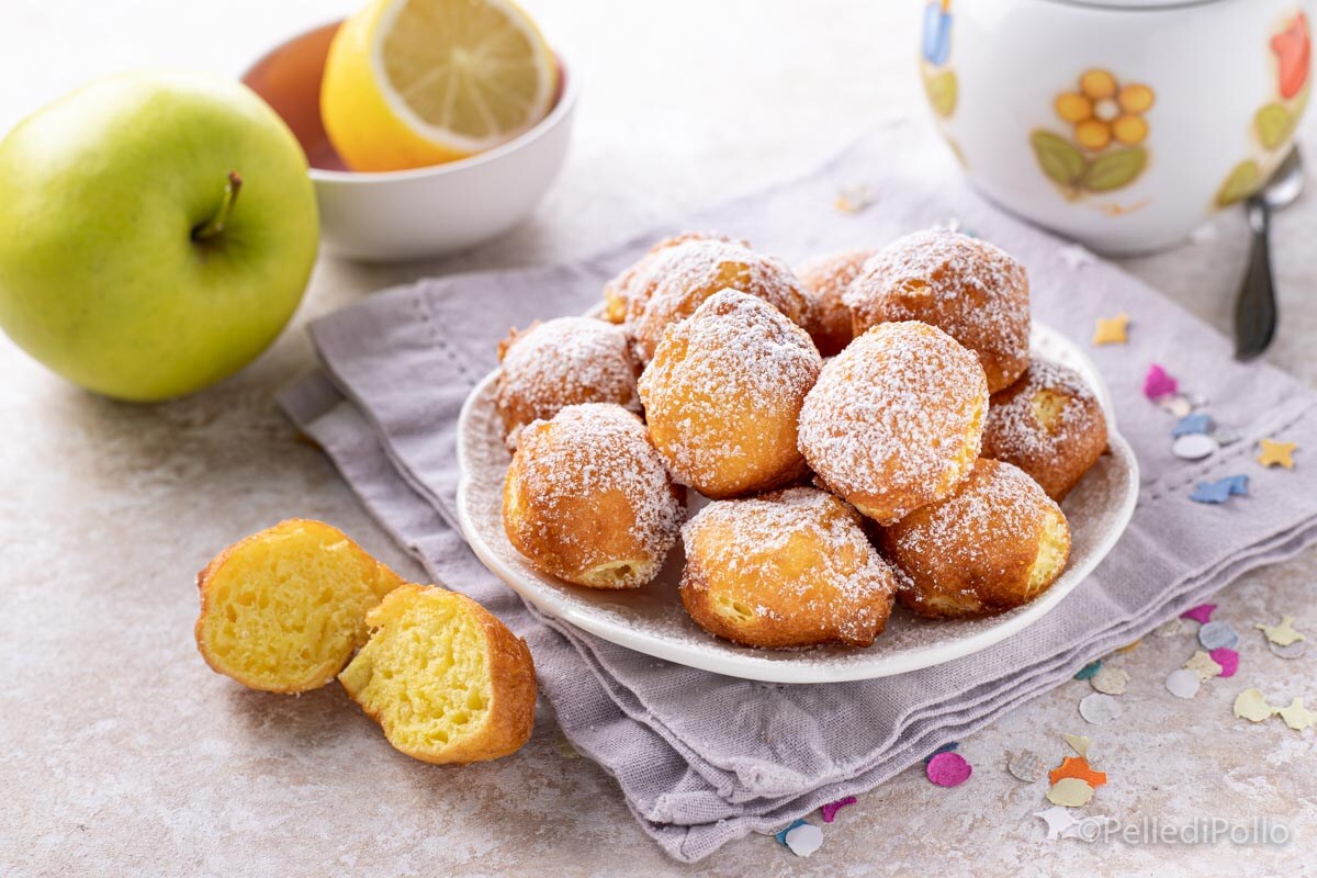 Beignets aux pommes et yaourt