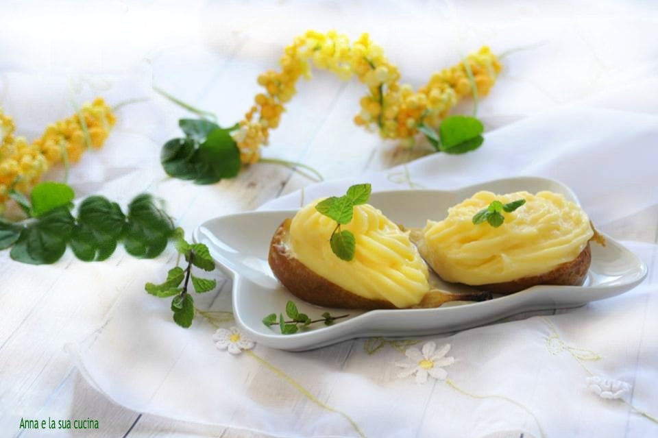 Poire farcie à la crème au citron