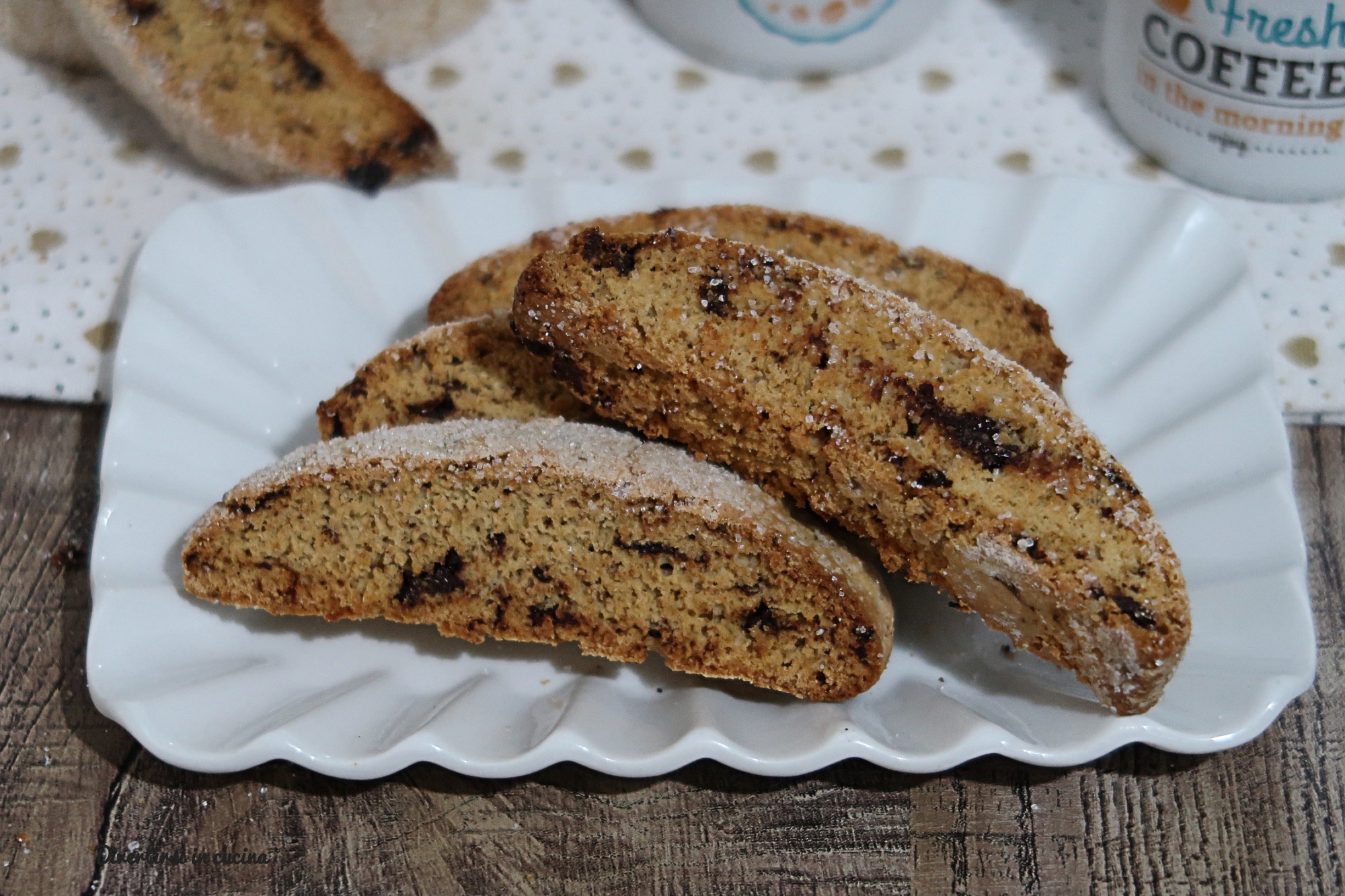 Biscuits croquants au café et chocolat