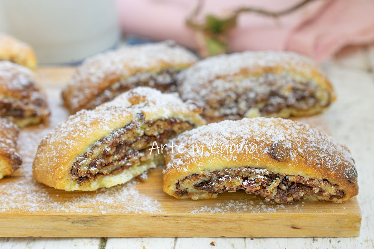Biscuits roulés aux pépites de chocolat et Nutella