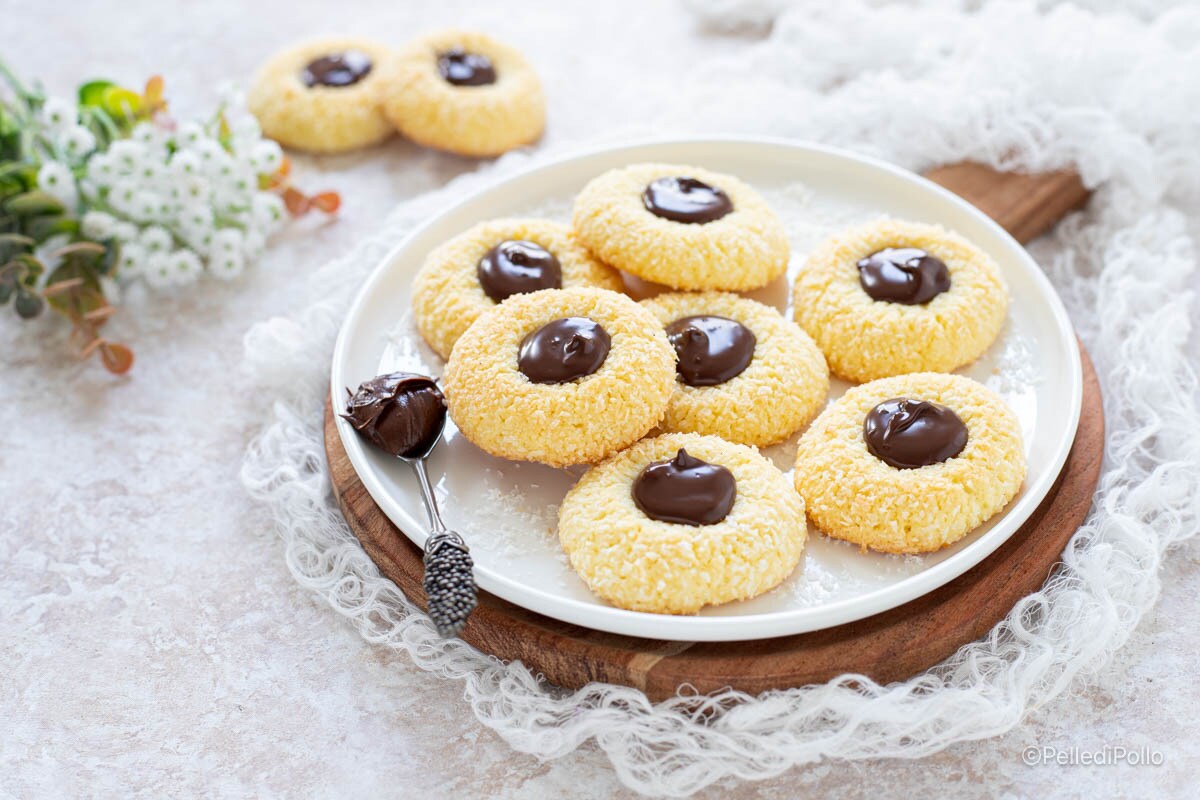 Biscuits à la noix de coco et Nutella