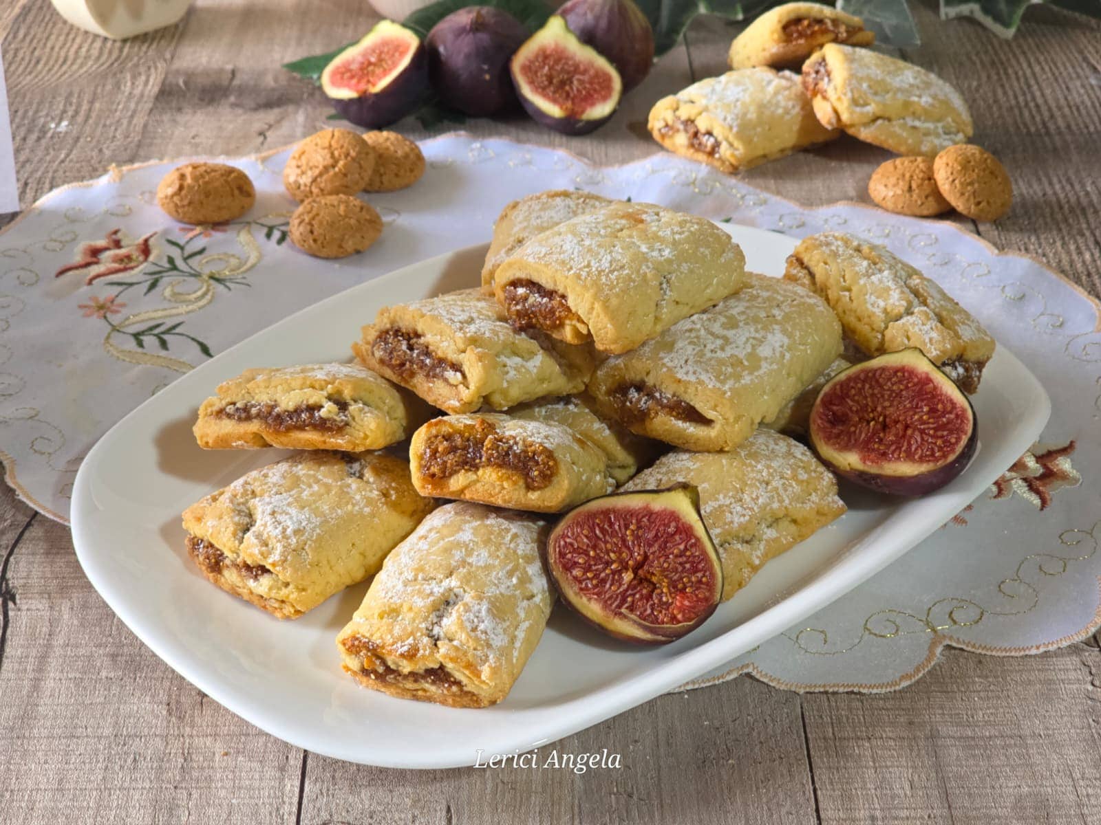 Biscuits à la confiture de figues et amaretti