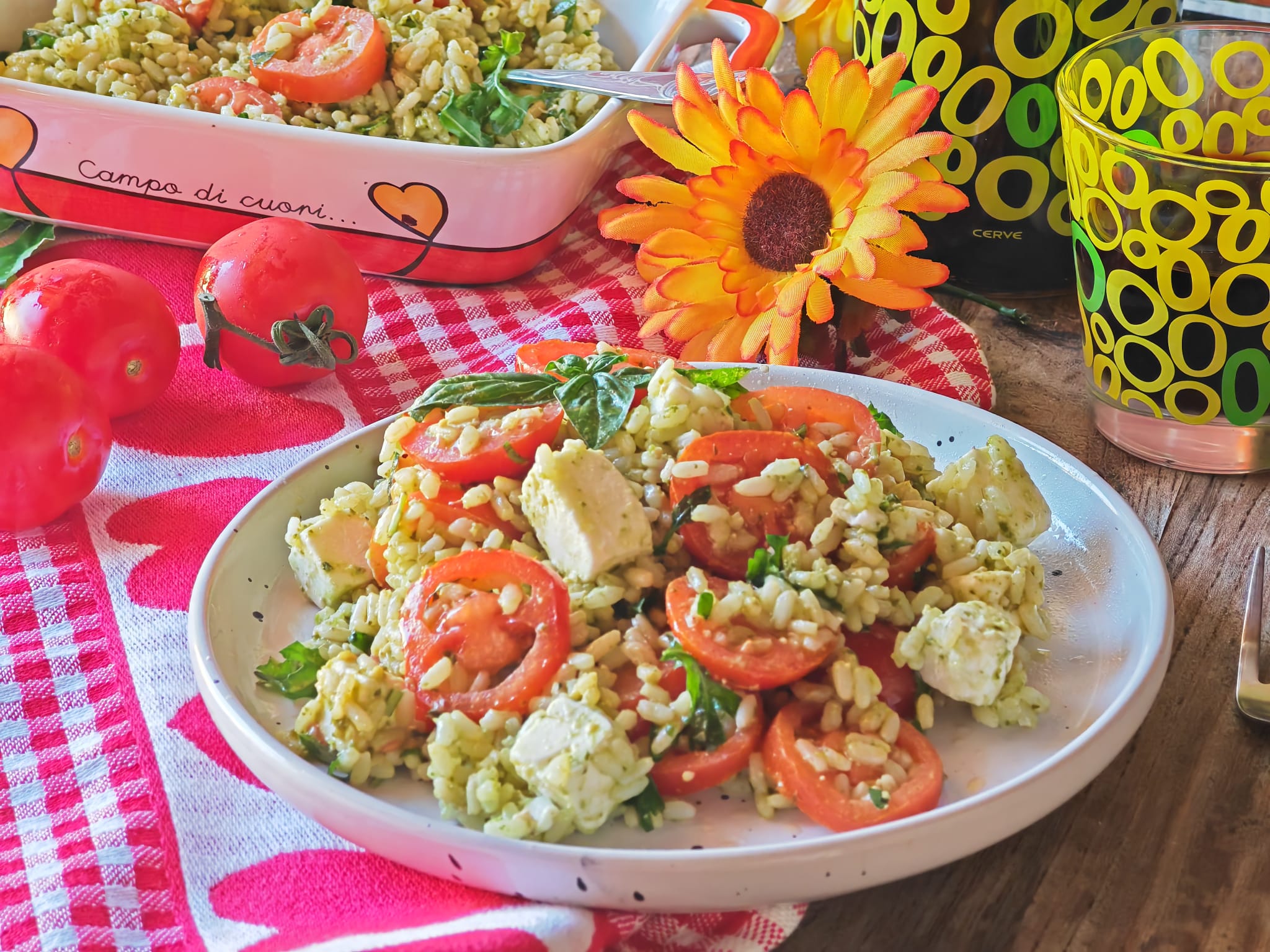 Riz froid au pesto et tomates cerises