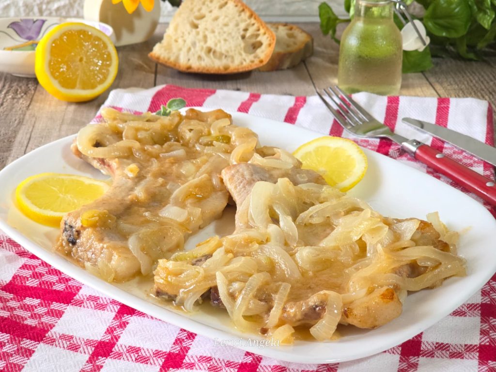 Côtes de porc aux oignons