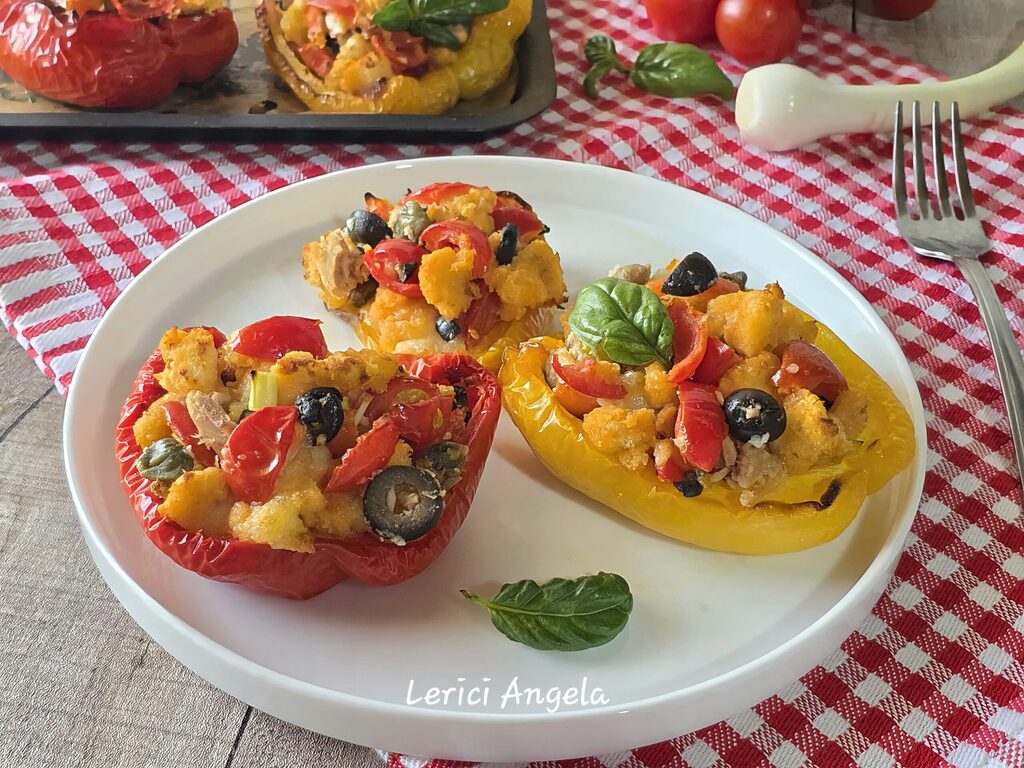 Poivrons farcis au thon à la méditerranéenne