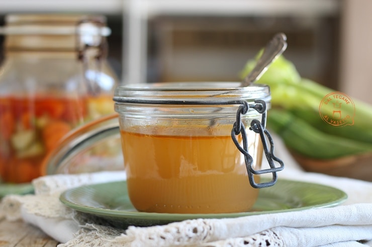 Bouillon de légumes en cuisson sous vide