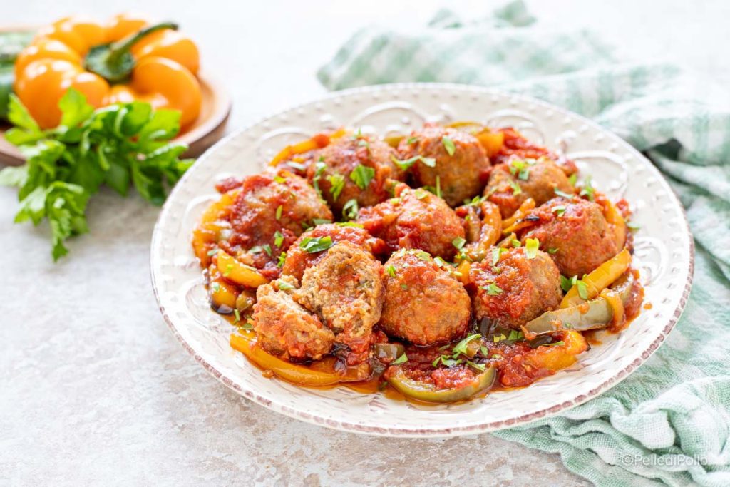 boulettes à la sauce aux poivrons