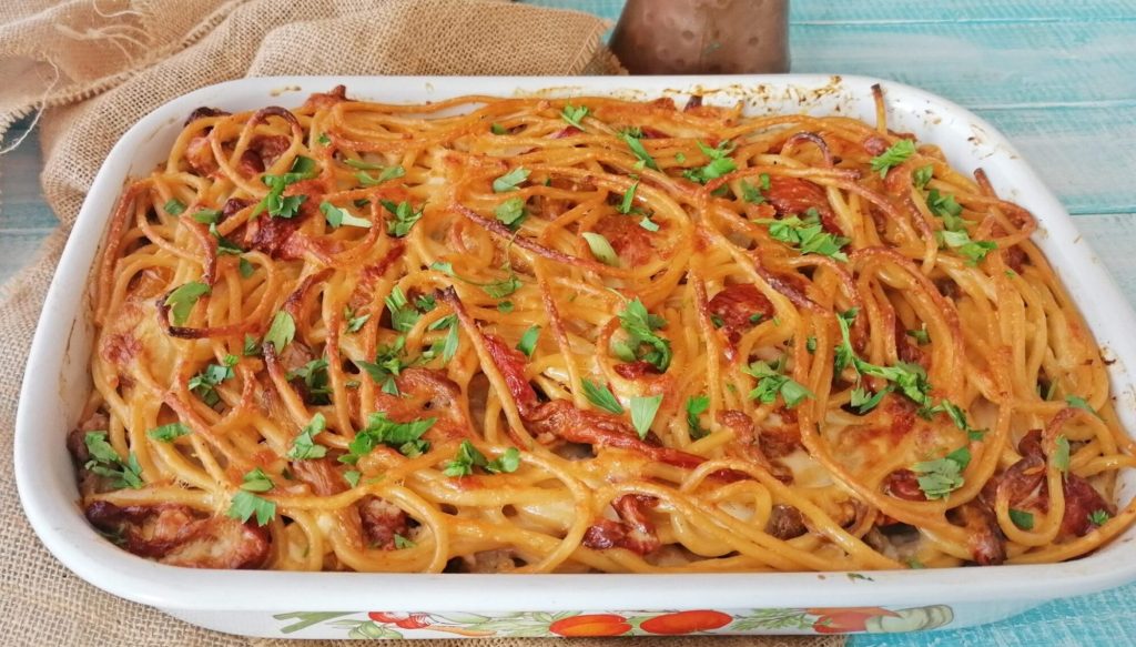 bucatini aux poivrons au four