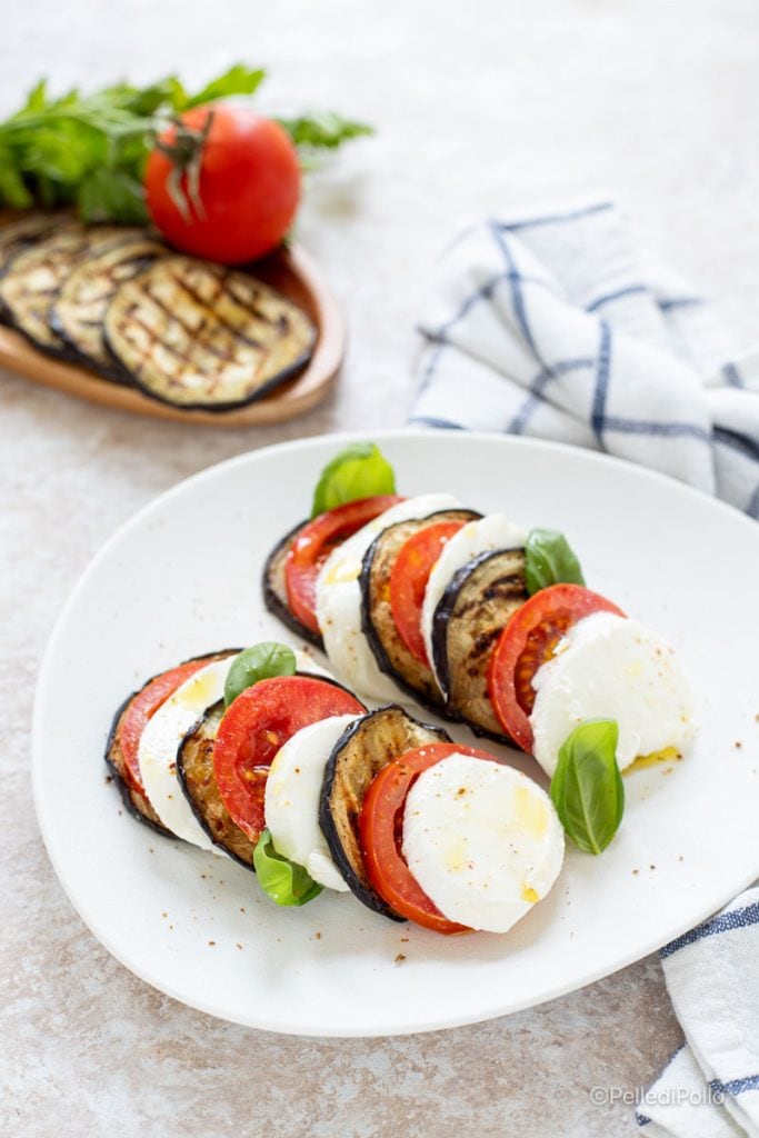 salade caprese avec aubergines grillées