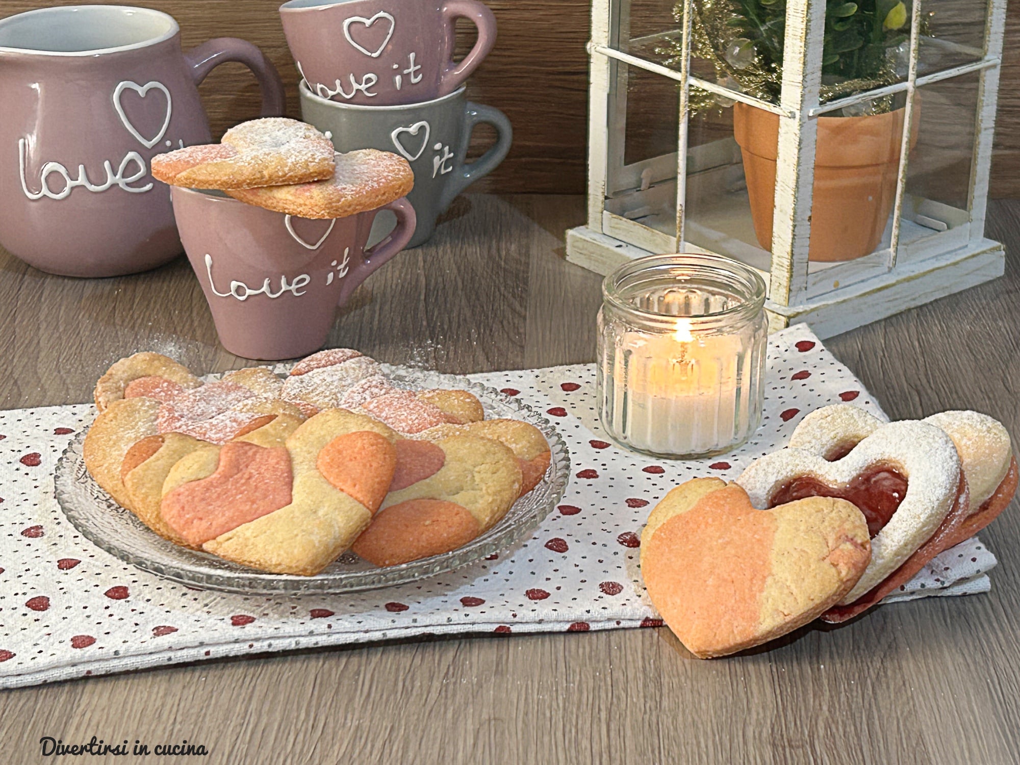 Biscuits avec des petits cœurs