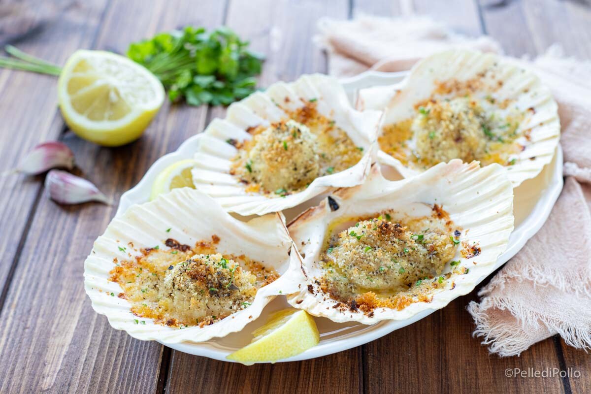 Coquilles Saint-Jacques gratinées au four