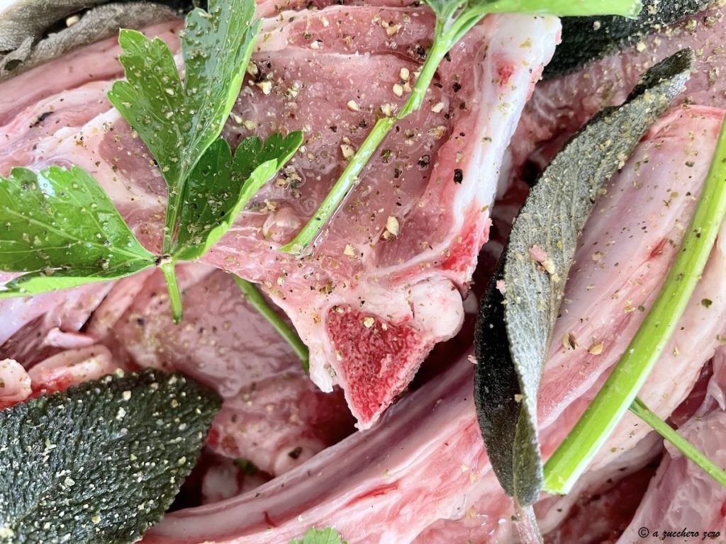 côtelettes d'agneau marinées