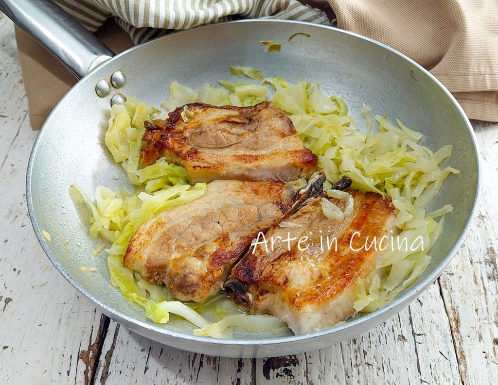 CÔTES DE PORC à LA FRITEUSE à AIR avec chou