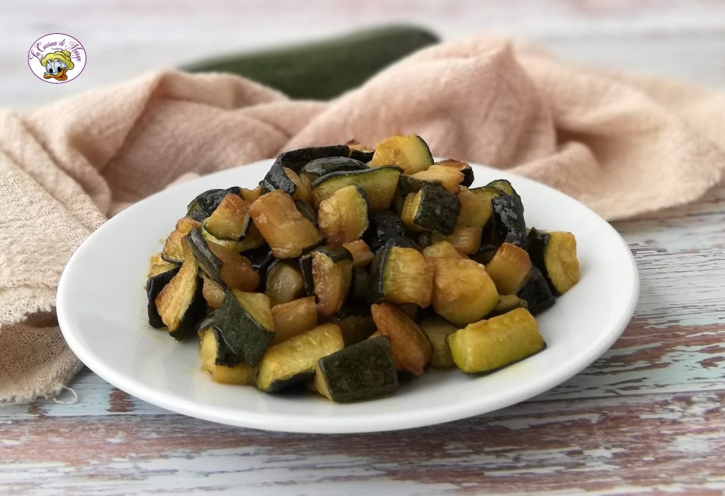 COURGETTES À LA POÊLE