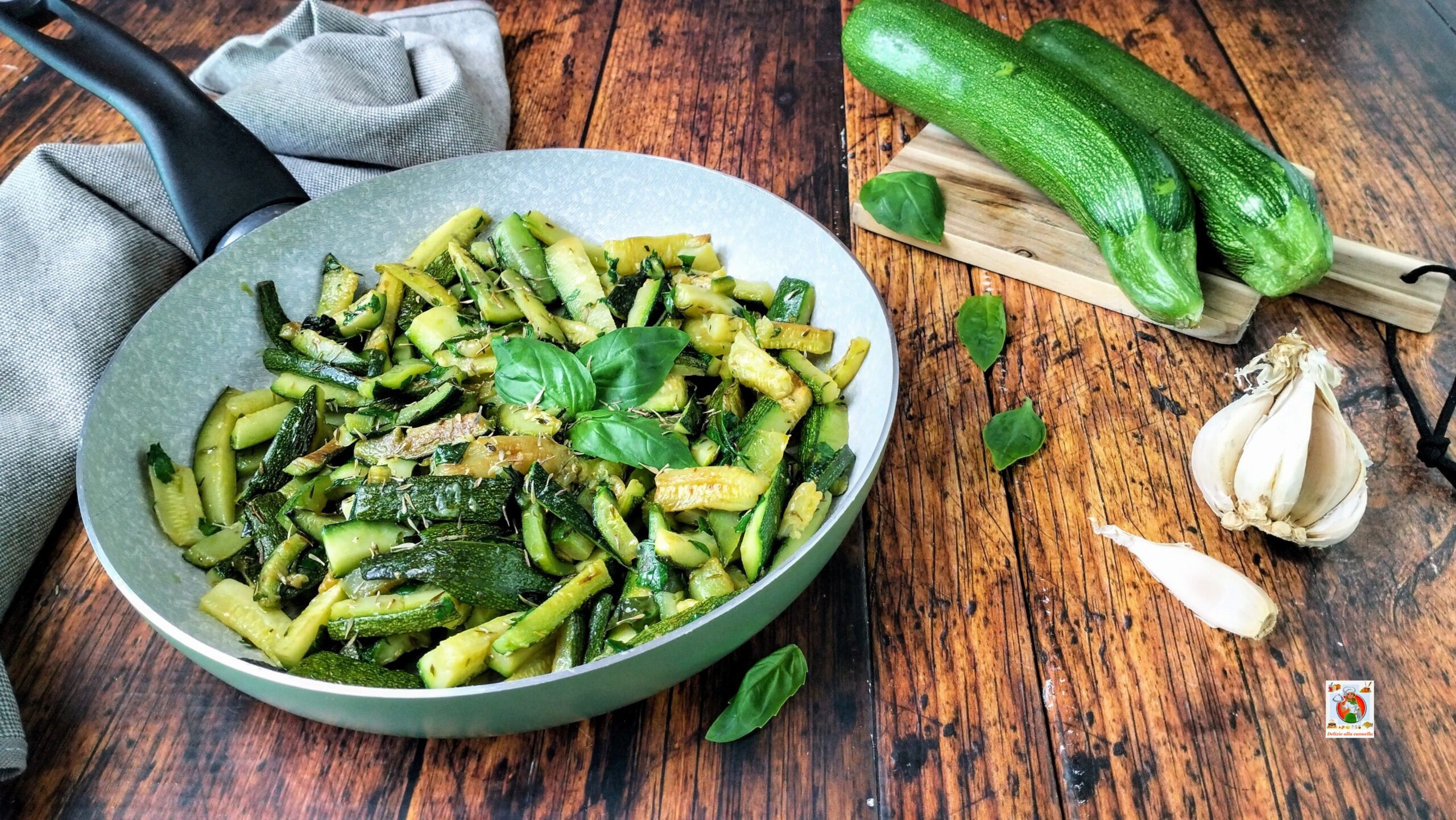 Courgettes sautées en morceaux : l’accompagnement polyvalent et parfumé