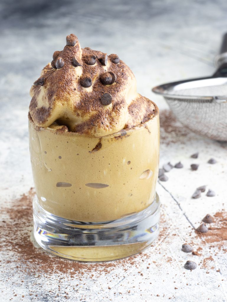 crème au café et à l'eau