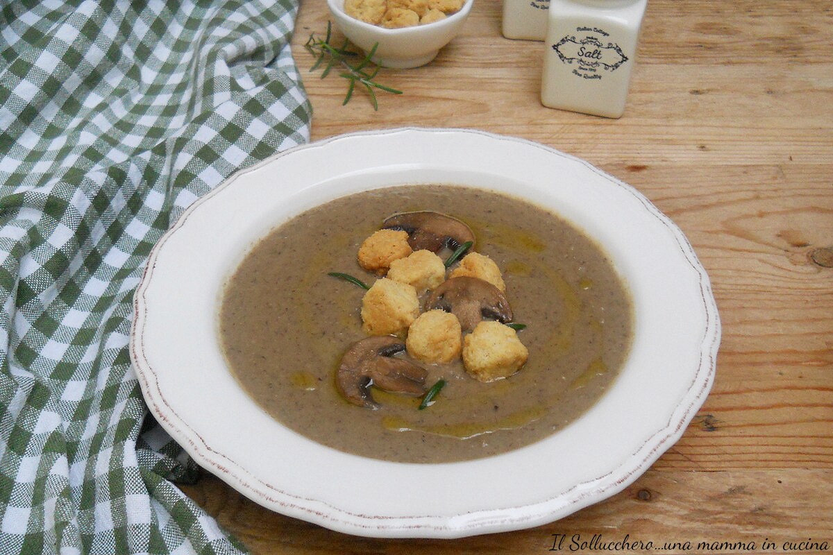 Crème de champignons, veloutée et savoureuse