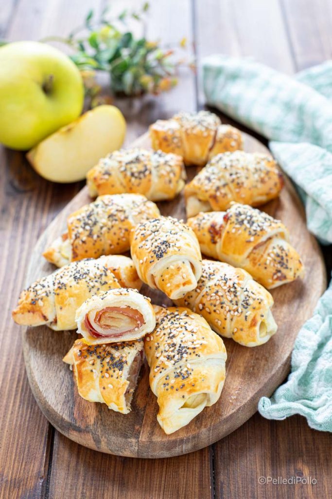 croissants salés aux pommes et speck