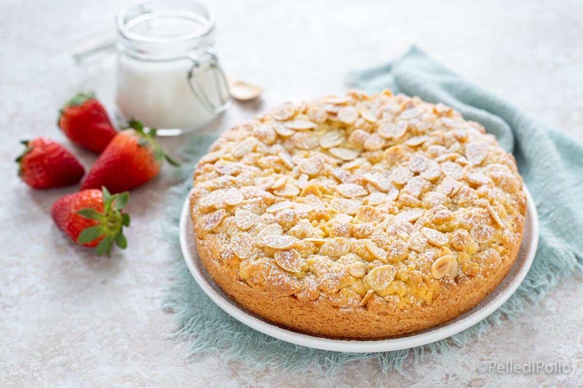 Gâteau crumble aux fraises et ricotta