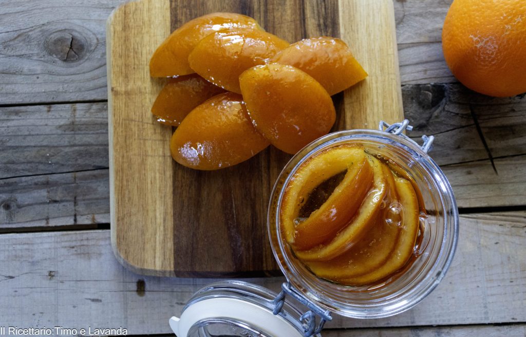 écorces d'orange confites