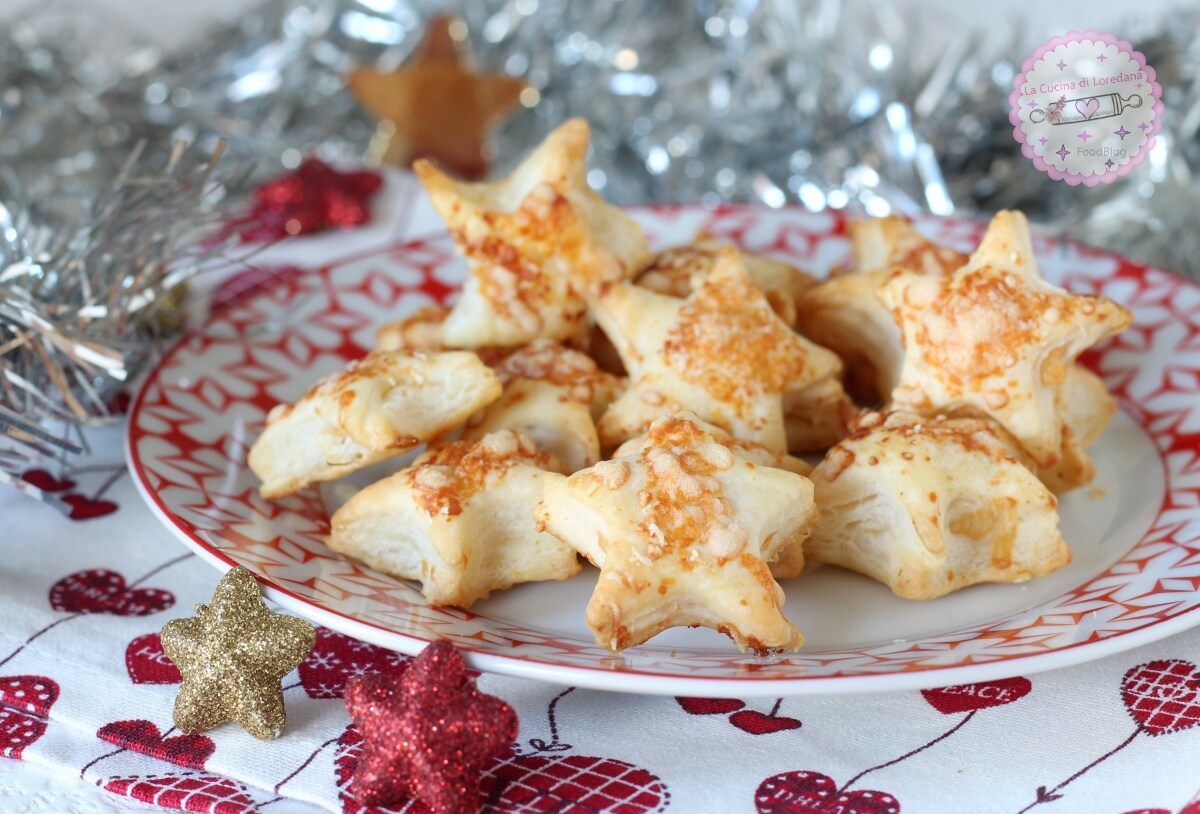 TARTINES DE FEUILLETÉ AU FROMAGE parfaites pour une entrée spéciale