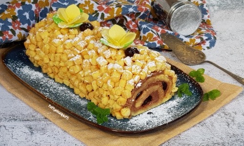 Roulé mimosa avec crème et griottes