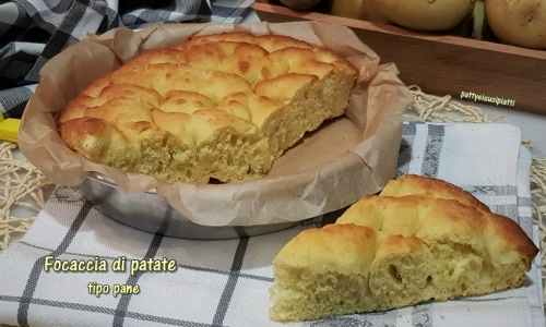 Focaccia de pommes de terre type pain