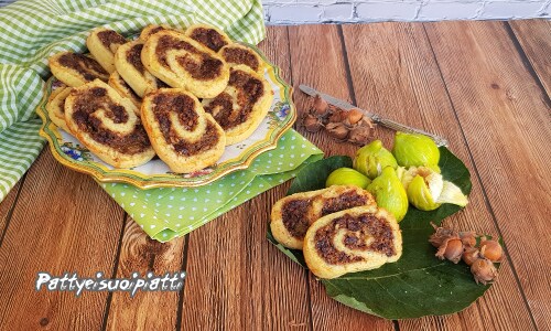 Biscuits sablés aux figues, noisettes et chocolat