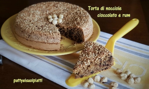 Gâteau aux noisettes, chocolat et rhum