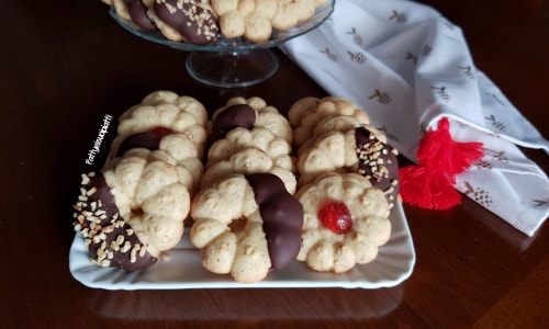 Biscuits sablés avec pistolet à biscuits
