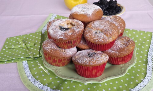 Muffins aux prunes et pommes
