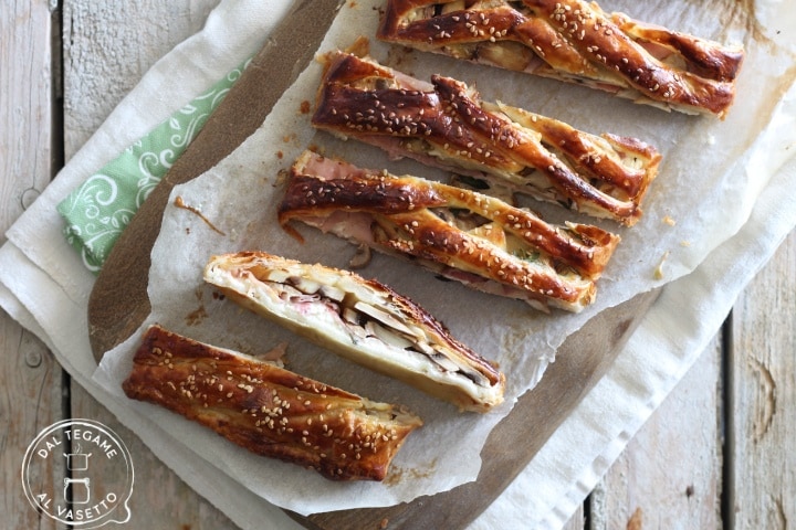 Feuilleté salé dans la friteuse à air