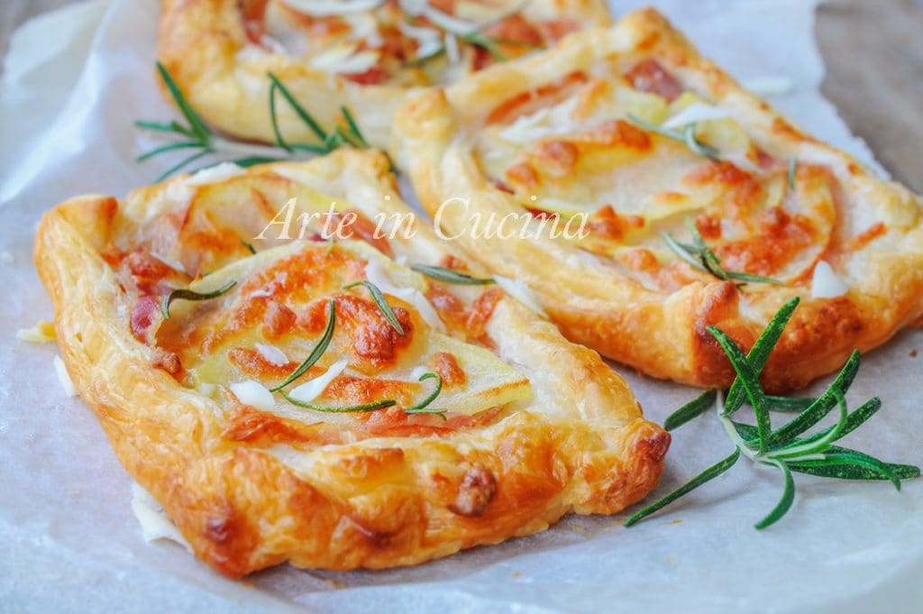 Feuilletés rapides avec pommes de terre pancetta et romarin