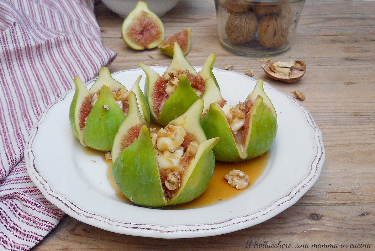 Figues avec brie et noix