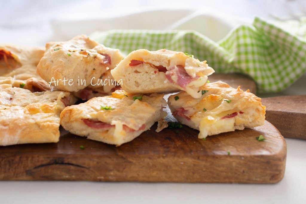 Focaccia raffinée speck et provola rapide