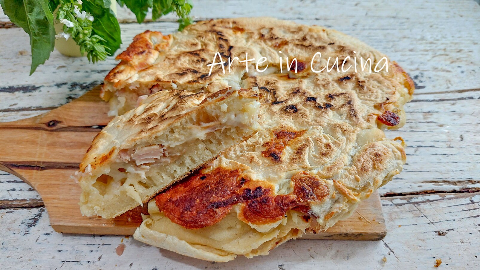 FOCACCIA farcie THON PROVOLA à la poêle