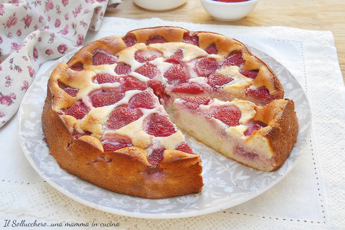 Gâteau à la ricotta et aux fraises sans farine