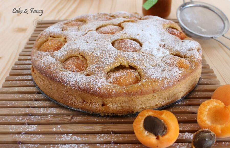 Gâteau aux abricots et yaourt