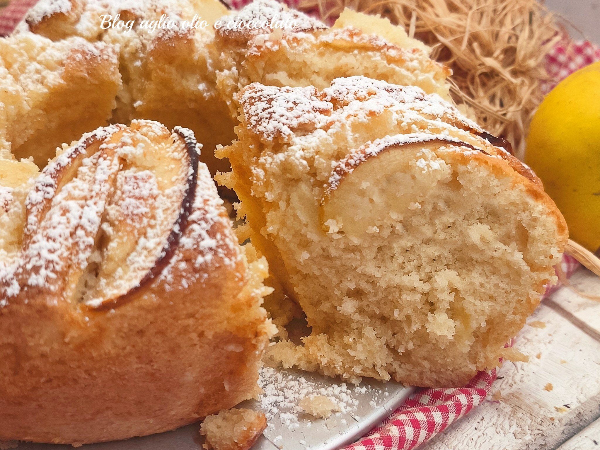 GÂTEAU AUX POMMES MOELLEUX À LA CRÈME SANS BEURRE UNE PÂTE SPÉCIALE QUI FOND DANS LA BOUCHE DÈS LA PREMIÈRE BOUCHÉE
