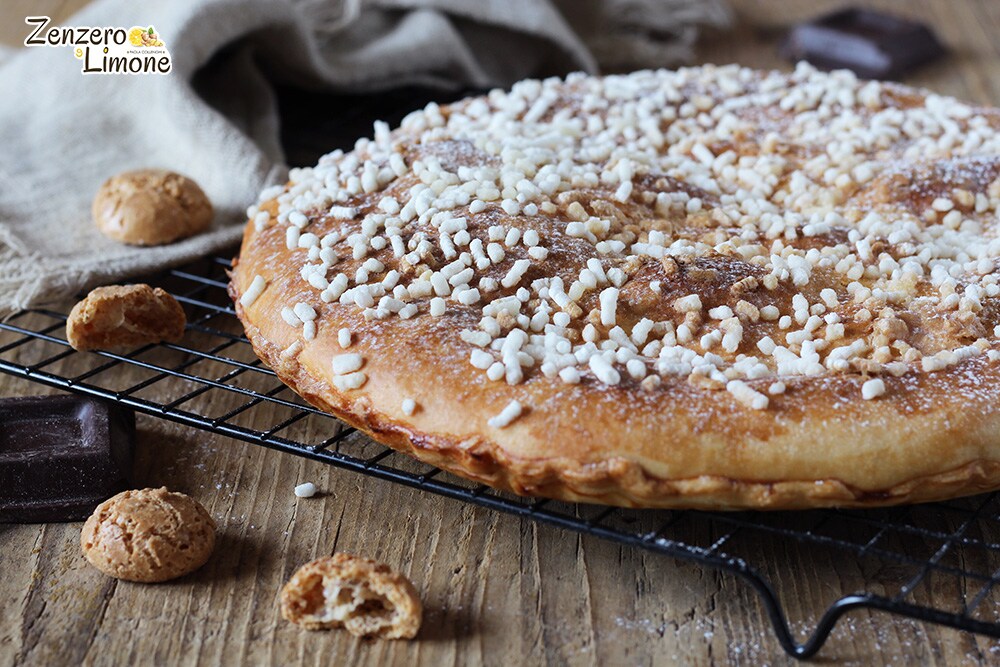 gâteau fourré au chocolat et amaretti