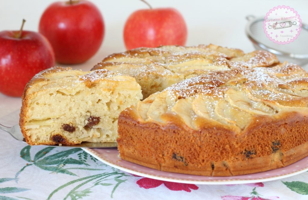 gâteau aux pommes et raisins secs