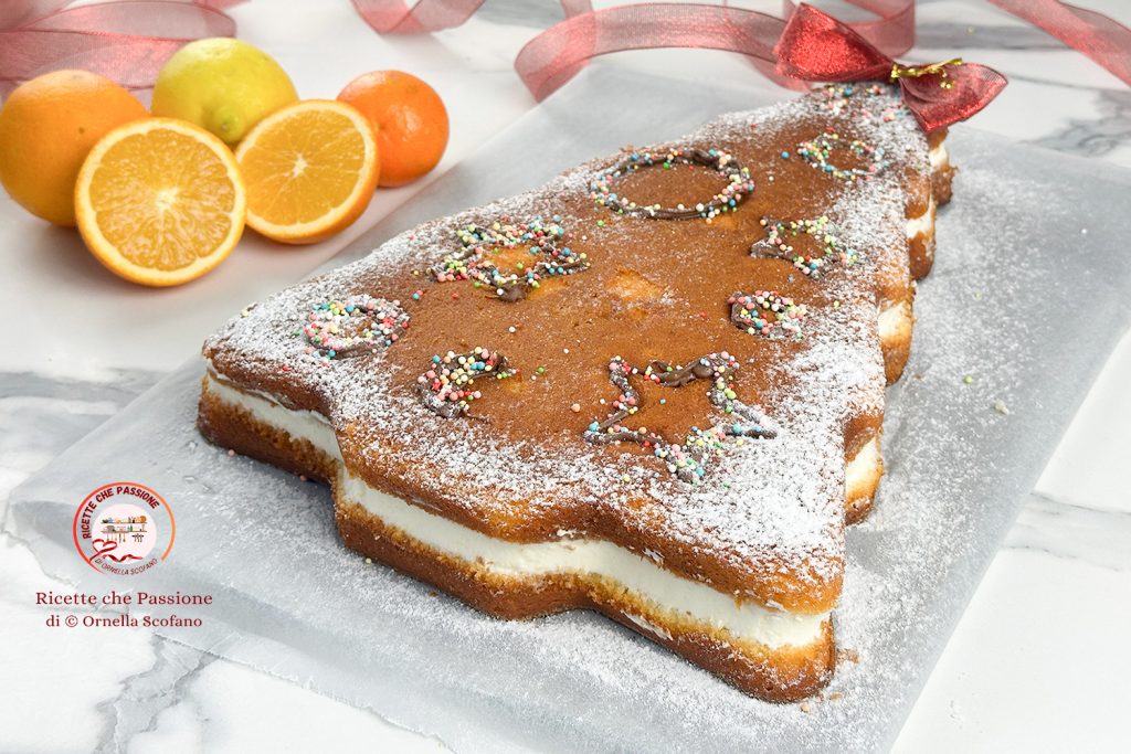 recette gâteau sapin de Noël aux agrumes avec crème à l'orange