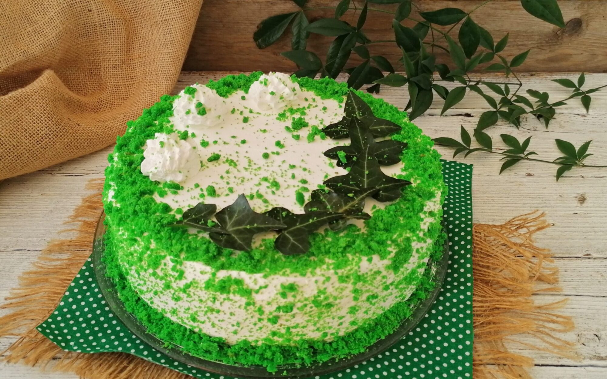 GÂTEAU VELVET VERT TRÈS FACILE