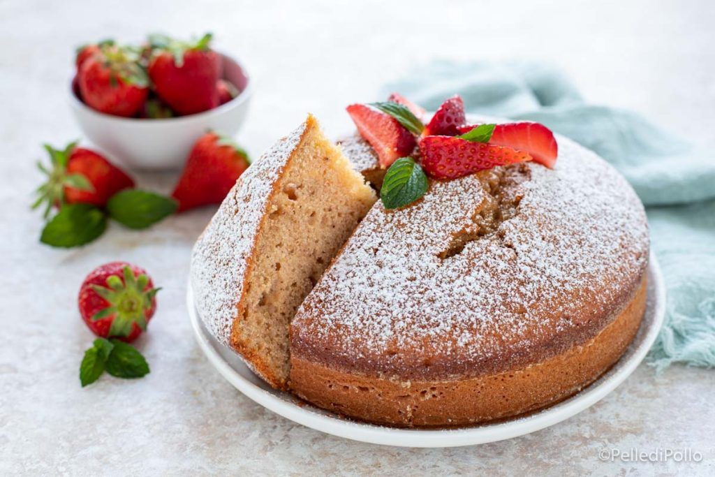 gâteau aux fraises mixées