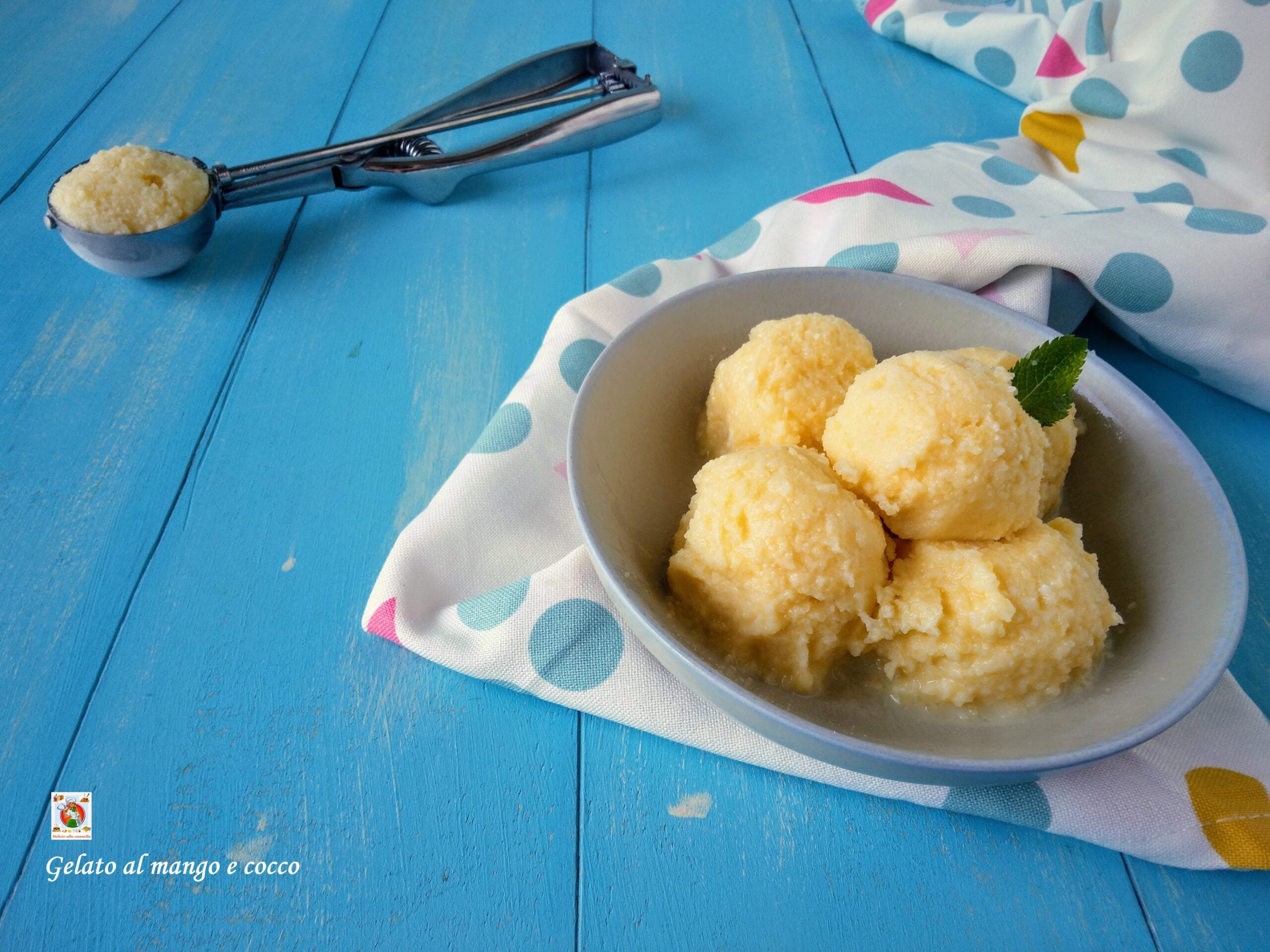 Glace à la mangue et à la noix de coco sans sorbetière