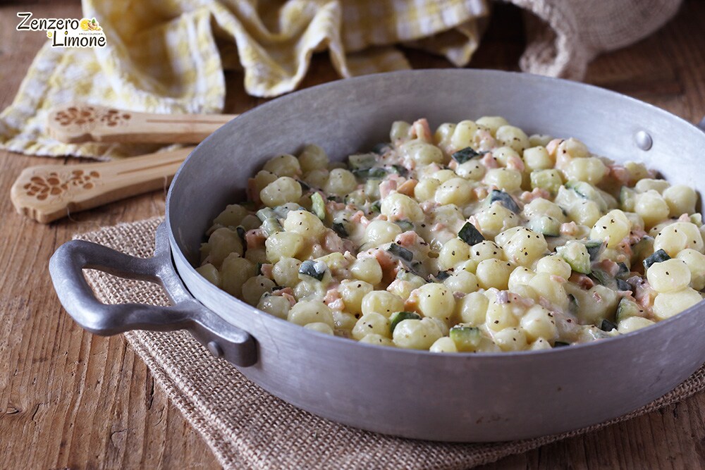 Gnocchis de saumon et courgettes