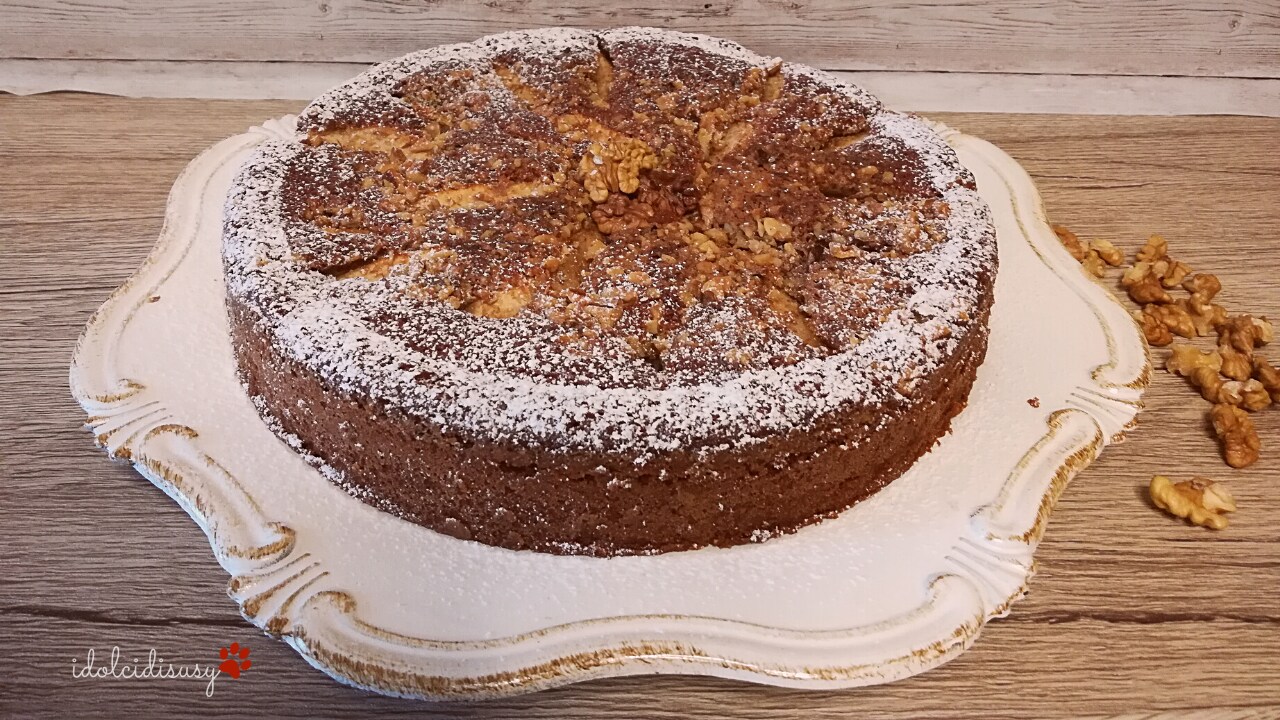 Gâteau aux pommes et noix