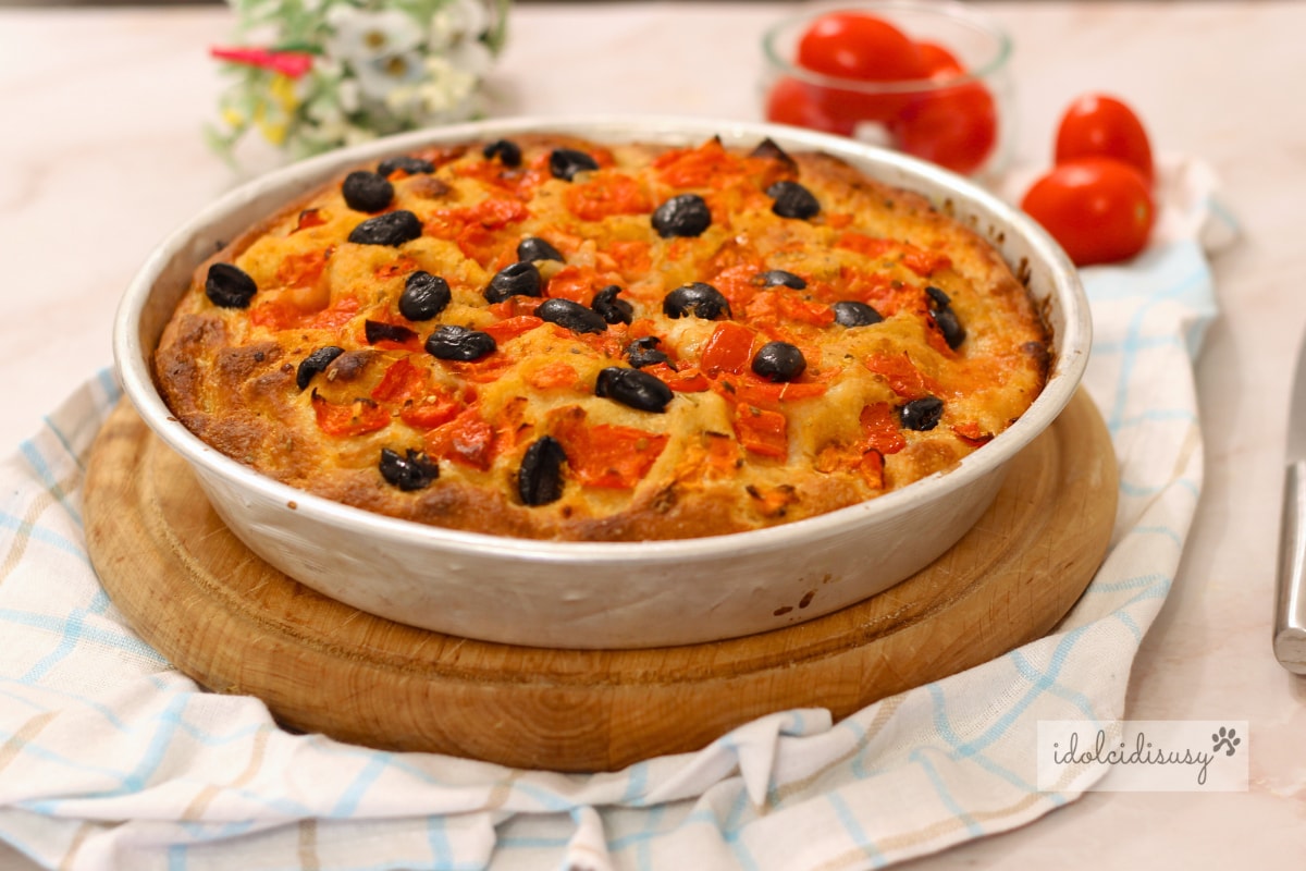 Focaccia tomates cerises et olives – recette Bimby