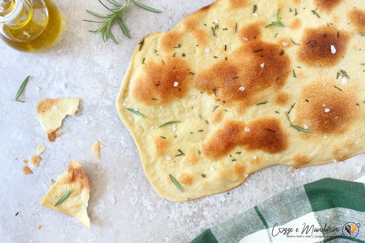 SCHIACCIATA CROUSTILLANTE