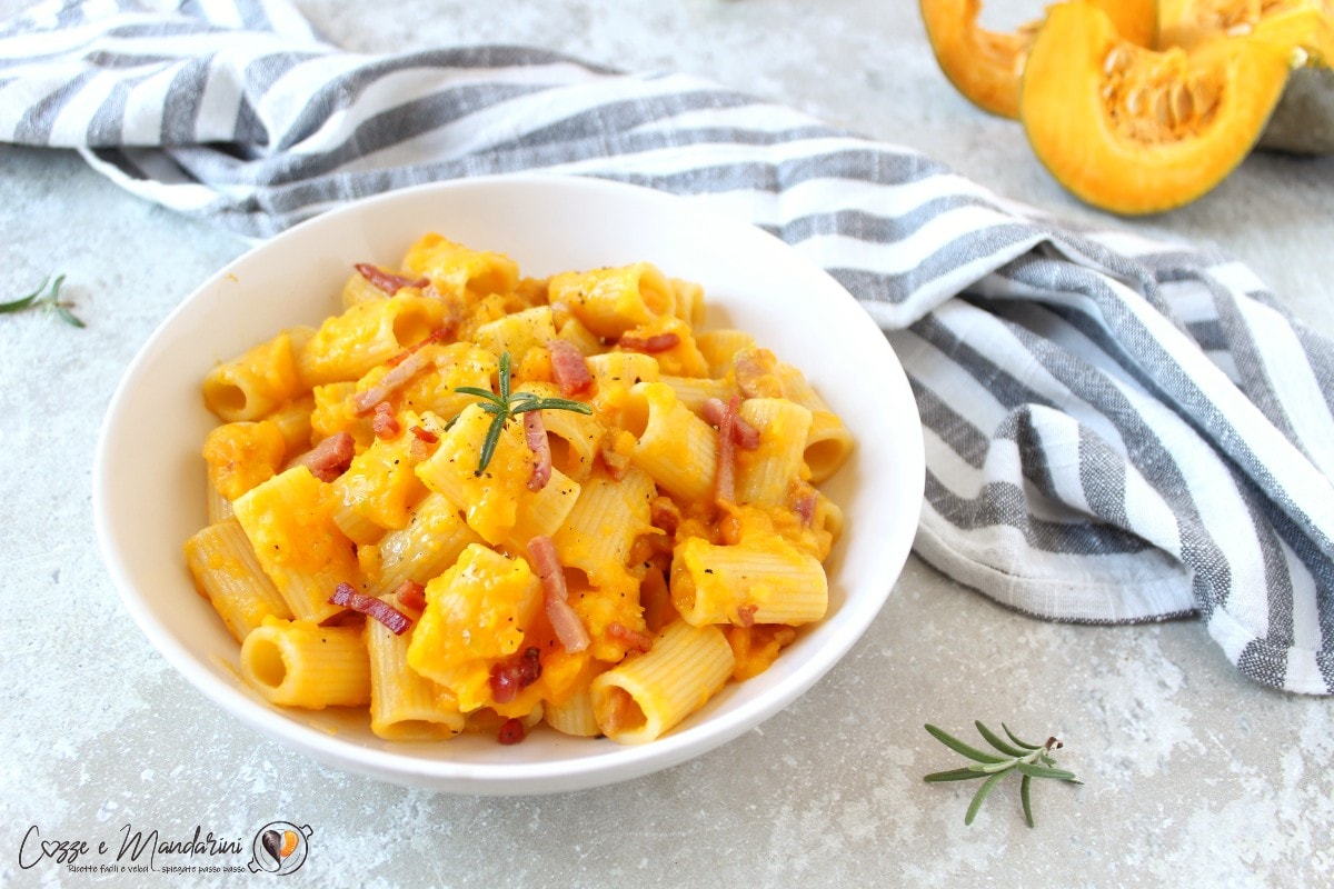 PÂTES AVEC POTIRON ET SPECK